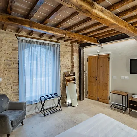 Anfihouse Suite- E In Centro Storico Apartmán Assisi