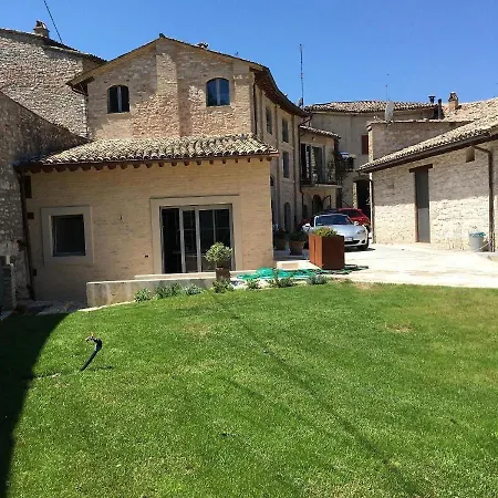 Anfihouse And Appartamento Assisi