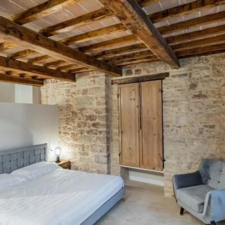 Anfihouse Suite- E In Centro Storico Appartement Assise