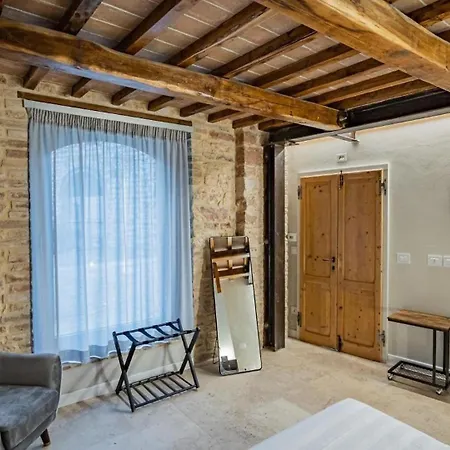 Appartement Anfihouse Suite- E In Centro Storico Assise