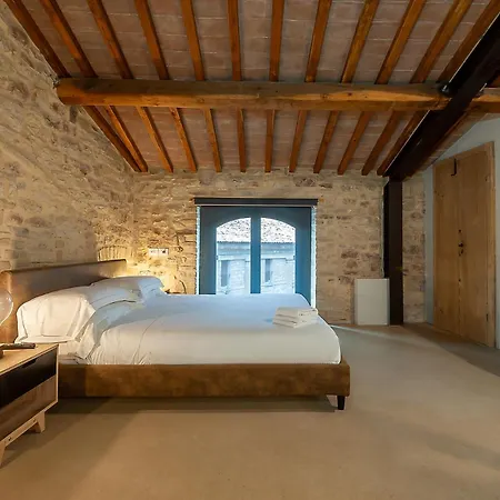 Anfihouse And Apartamento