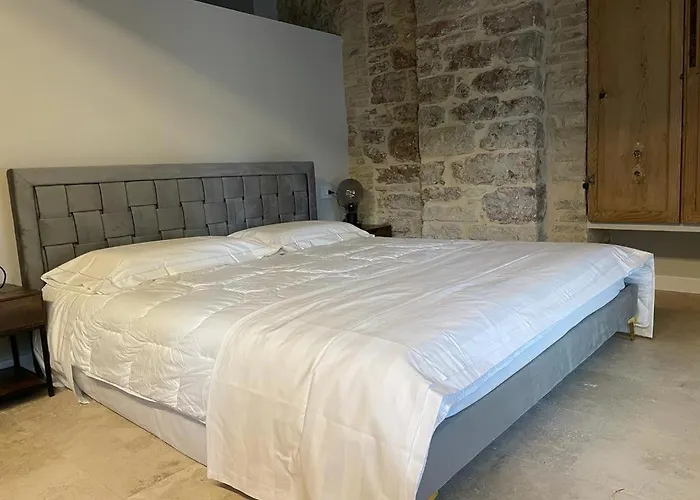 Anfihouse And Apartamento *