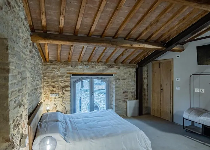 아파트 Anfihouse And *