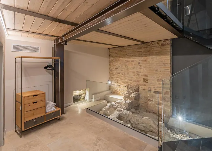 Anfihouse And 아파트 아시시